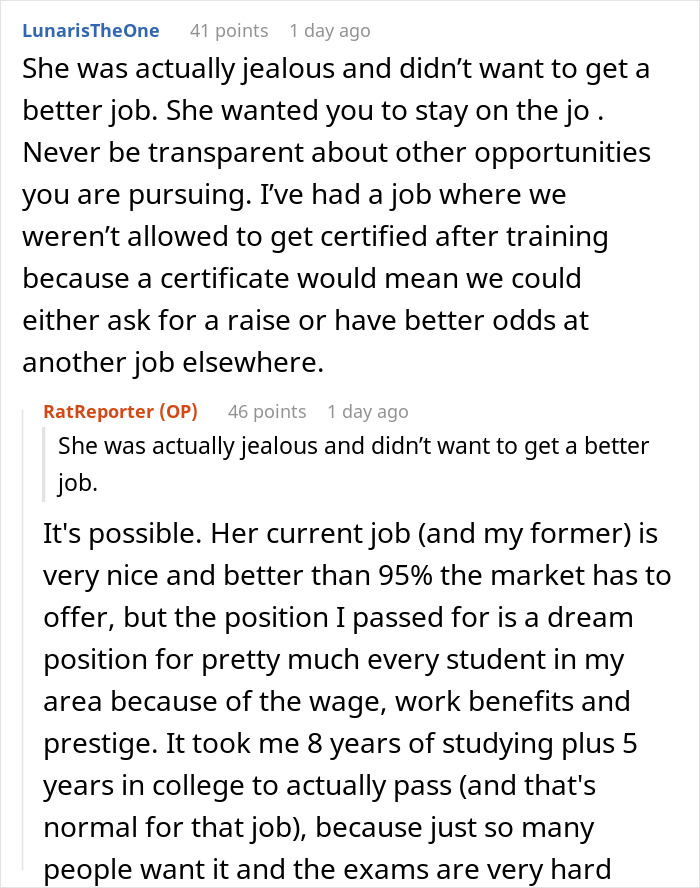 Screenshot of Reddit conversation discussing job jealousy and workplace pay issues, highlighting employee whistleblowing on pay theft. Screenshot of Reddit conversation discussing job jealousy and workplace pay issues, highlighting employee whistleblowing on pay theft.