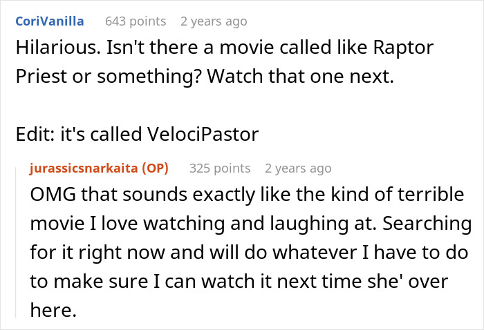 Reddit comments discussing dinosaur movies and reactions related to Jurassic Park in a casual online conversation. Reddit comments discussing dinosaur movies and reactions related to Jurassic Park in a casual online conversation.