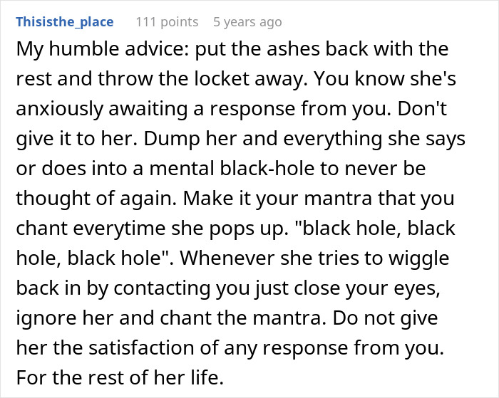 Advice on handling entitled grandma after stealing grandson’s ashes, focusing on family drama and emotional boundaries.