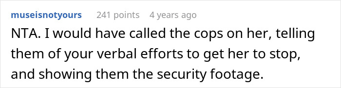 Screenshot of a Reddit comment discussing a lady repeatedly parking in a couple's private space and the aggressive reaction when blocked in. Screenshot of a Reddit comment discussing a lady repeatedly parking in a couple's private space and the aggressive reaction when blocked in.