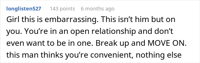 Screenshot of a Reddit comment discussing relationship issues about boyfriend and ex-gf in her house bathroom phone charge situation. Screenshot of a Reddit comment discussing relationship issues about boyfriend and ex-gf in her house bathroom phone charge situation.