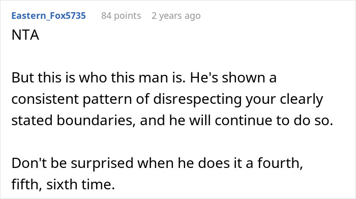 Screenshot of a forum comment discussing a man reading his wife’s diary behind her back and disrespecting boundaries. Screenshot of a forum comment discussing a man reading his wife’s diary behind her back and disrespecting boundaries.