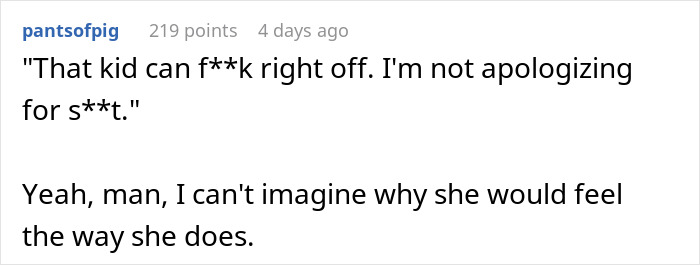 Text screenshot showing a man refusing to apologize for generational trauma despite his daughter’s demands and netizens’ reactions.