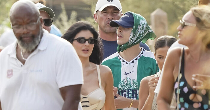 Timothée Chalamet’s Bizarre “Grandma” Look In France With Kylie Jenner Sparks Hilarious Reactions