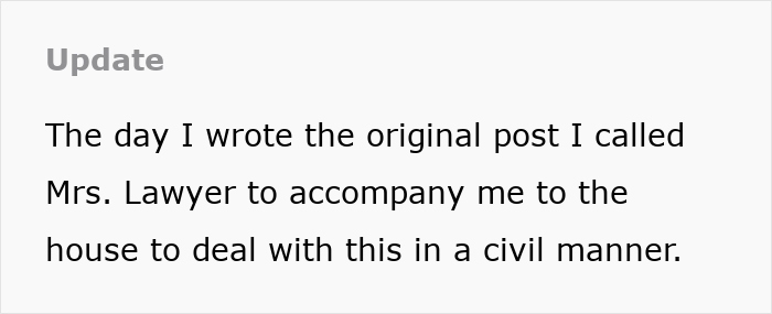 Text update regarding father and son conflict over house lock change, involving legal and police action. Text update regarding father and son conflict over house lock change, involving legal and police action.