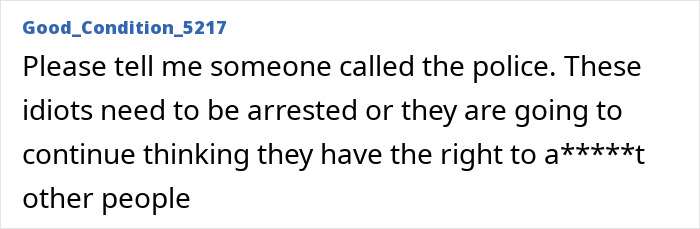 Text message screenshot expressing frustration about people attacking others and hoping the police intervene. Text message screenshot expressing frustration about people attacking others and hoping the police intervene.