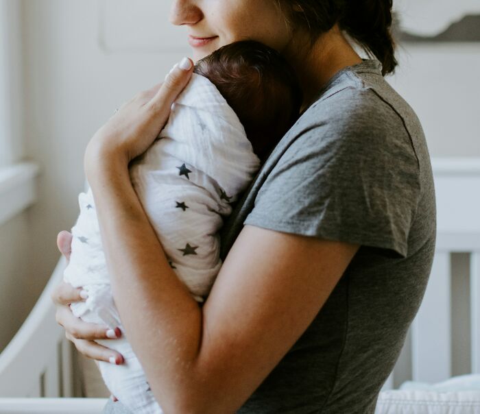 People Are Revealing The Most Unhinged, Depressing And Awful Things They Know About Their Families