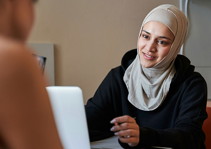Muslim Woman Reports Coworker To HR After Being Singled Out All The Time Due To Her Religion Muslim Woman Reports Coworker To HR After Being Singled Out All The Time Due To Her Religion