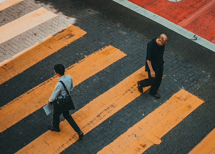 “I Don’t Have The Crayons”: 50 Of The Very Best Insults To Humble Folks Who’re Asking For It