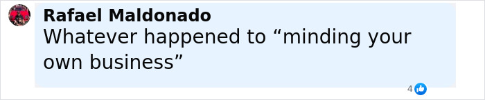 Passenger sparks scare on flight after reading seat neighbor's text, leading to emergency landing due to concern. Passenger sparks scare on flight after reading seat neighbor's text, leading to emergency landing due to concern.