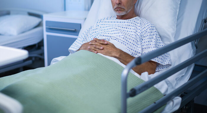 People Are Revealing The Most Unhinged, Depressing And Awful Things They Know About Their Families