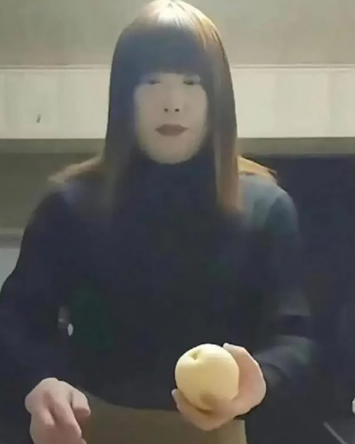 Person posing as woman, known as viral predator Sister Hong, suspected of secretly filming intimate encounters. Person posing as woman, known as viral predator Sister Hong, suspected of secretly filming intimate encounters.