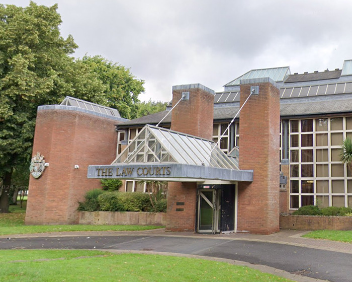 “Love You Always”: Woman Jailed For Stalking Neighbor For Months After One-Night Stand “Love You Always”: Woman Jailed For Stalking Neighbor For Months After One-Night Stand