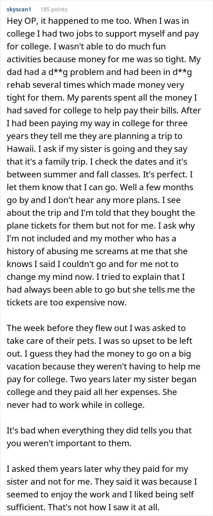 "I Cried So Much I Had Cramps": Woman Freaks Over Family Vacation, People Tell Her To Grow Up "I Cried So Much I Had Cramps": Woman Freaks Over Family Vacation, People Tell Her To Grow Up