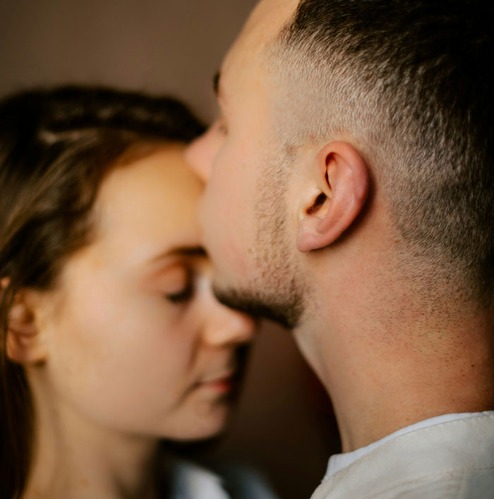 44 Times Hero Bartenders Didn't Hesitate To Step In When Women Were Uncomfortable