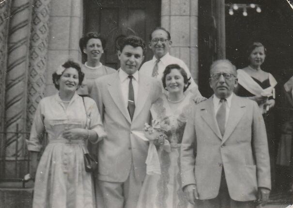1953-parents-wedding-689fbf8cddda6.jpg