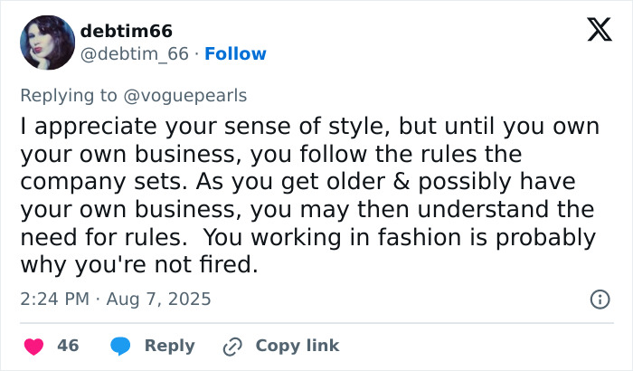 Screenshot of a social media comment defending Gen Z worker on office dress code, discussing workplace rules and style. Screenshot of a social media comment defending Gen Z worker on office dress code, discussing workplace rules and style.