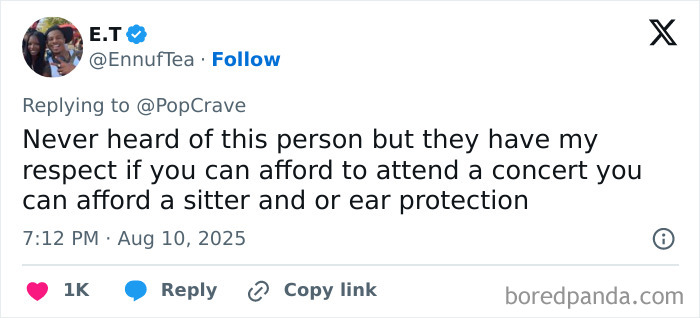Screenshot of a tweet discussing a singer abruptly stopping a concert after spotting an irresponsible mom in the audience. Screenshot of a tweet discussing a singer abruptly stopping a concert after spotting an irresponsible mom in the audience.