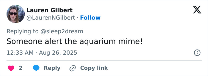 Tweet from Lauren Gilbert replying with a humorous comment amid Tom Cruise candid photo with Ana de Armas going viral. Tweet from Lauren Gilbert replying with a humorous comment amid Tom Cruise candid photo with Ana de Armas going viral.