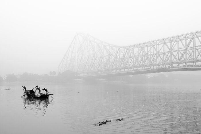 30 Timeless Black & White Moments To Celebrate World Photography Week By Ayanava Sil