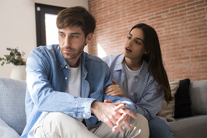 Man Moves On From Intense Cyberbullying That Affected His Business, Wife Decides To Reveal Who Did It Man Moves On From Intense Cyberbullying That Affected His Business, Wife Decides To Reveal Who Did It