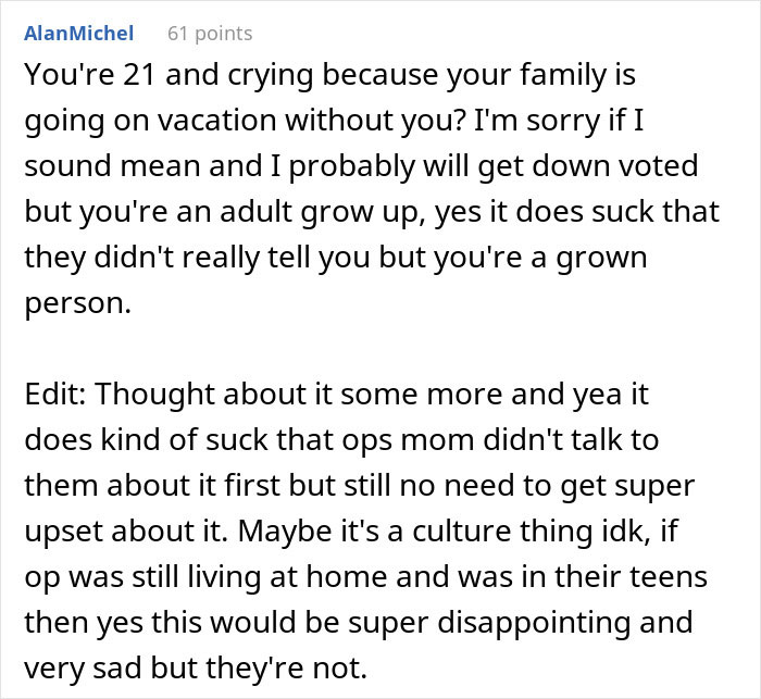 "I Cried So Much I Had Cramps": Woman Freaks Over Family Vacation, People Tell Her To Grow Up "I Cried So Much I Had Cramps": Woman Freaks Over Family Vacation, People Tell Her To Grow Up