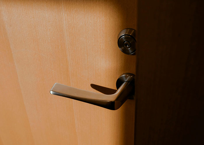 From Bad Decisions To Hilarious Fails: 50 Drunk Moments People Confessed To