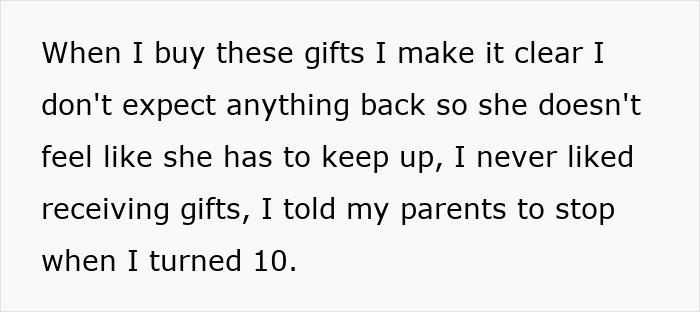Rich Guy Buys GF A Bunch Of Expensive Stuff, Confused When She Gives Him A Reality Check Rich Guy Buys GF A Bunch Of Expensive Stuff, Confused When She Gives Him A Reality Check