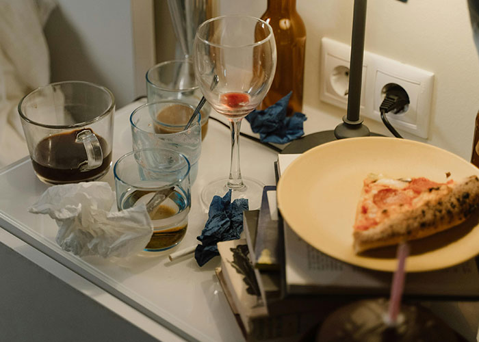 From Bad Decisions To Hilarious Fails: 50 Drunk Moments People Confessed To