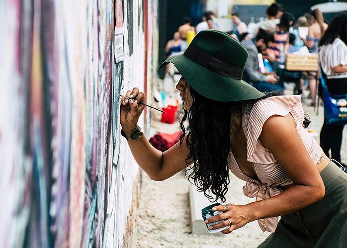 Landlord Kicks Out Tenant Who Spent Years Turning The House Into A Fairytale, Regrets It