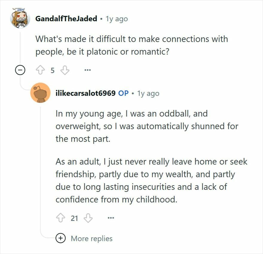 Screenshot of an online Q&A where a young millionaire discusses struggles making friends due to wealth and insecurities.