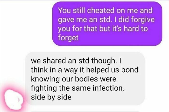 Screenshot of a cringy text conversation showing a man’s awkward response about sharing an std, highlighting cringe men hitting on women.