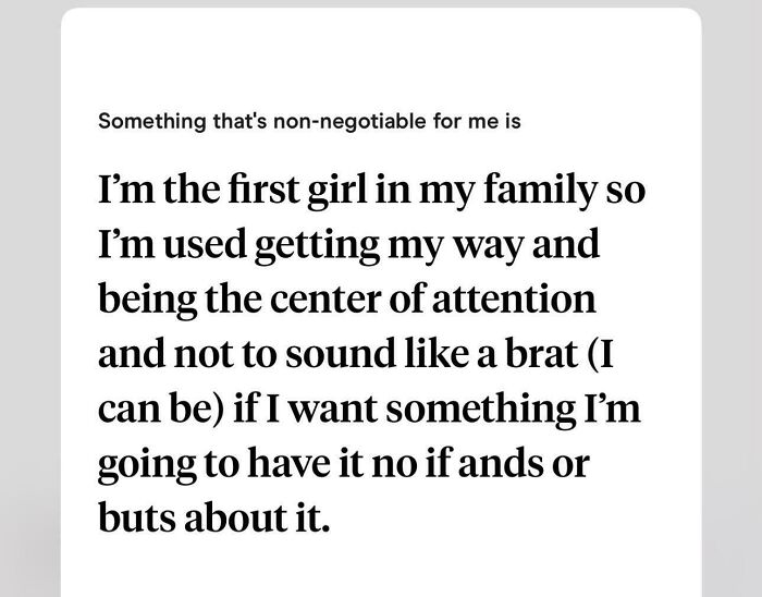 Alt text: Text post showing delusional behavior about being the center of attention and always getting their way by a woman