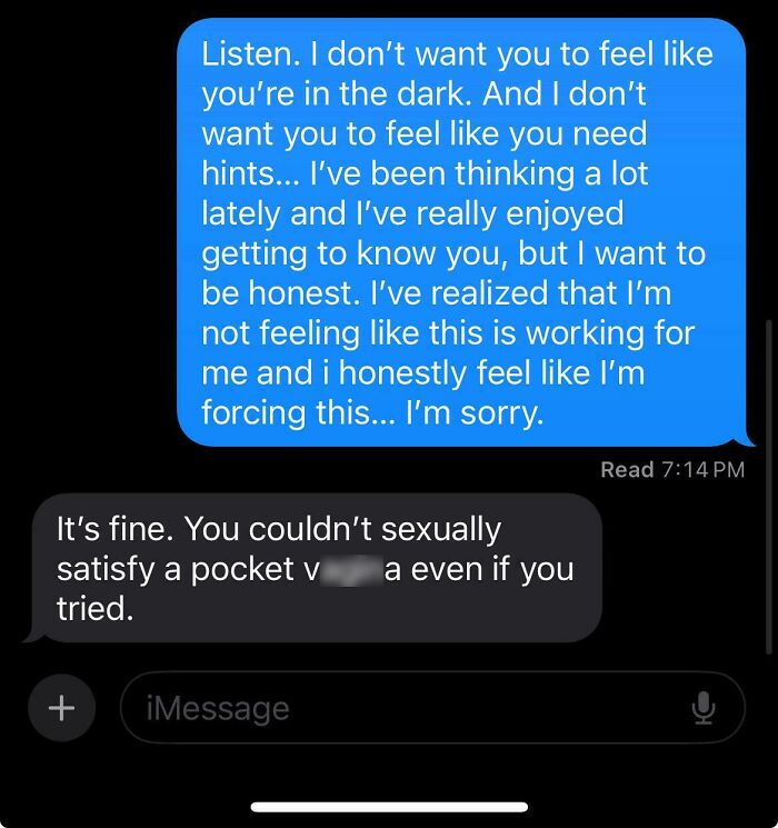 Text message exchange showcasing confrontational and delusional behavior in women called out online.