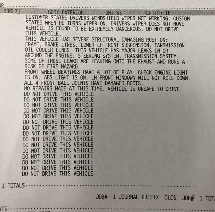 Vehicle report showing severe structural damage and warnings not to drive due to extremely dangerous safety hazards.