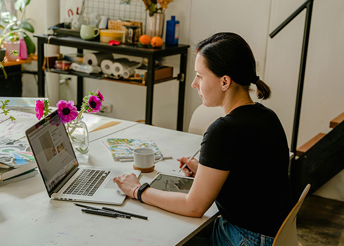 Landlord Kicks Out Tenant Who Spent Years Turning The House Into A Fairytale, Regrets It