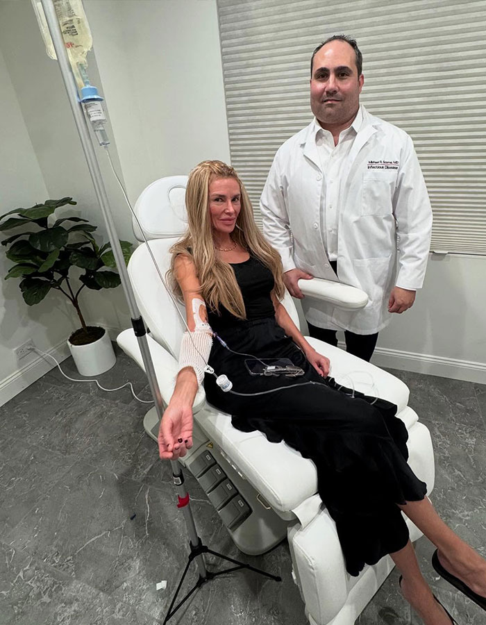 Brandi Glanville Reveals New Smile After $130K Health Battle And Face-Disfiguring Parasite Brandi Glanville Reveals New Smile After $130K Health Battle And Face-Disfiguring Parasite