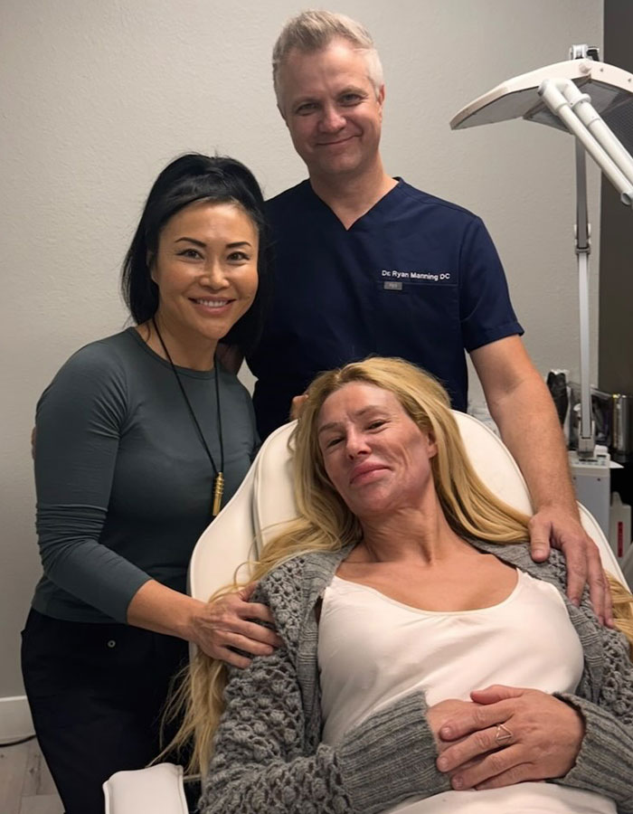 Brandi Glanville Reveals New Smile After $130K Health Battle And Face-Disfiguring Parasite Brandi Glanville Reveals New Smile After $130K Health Battle And Face-Disfiguring Parasite