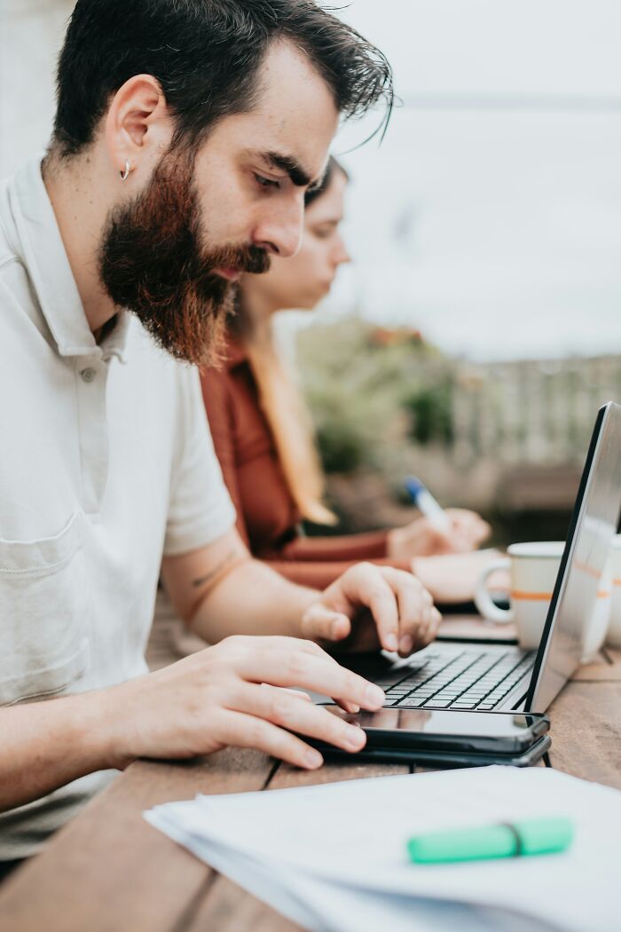 Workers Left In Shock After Learning How Out Of Touch Their Bosses Are (46 Stories)