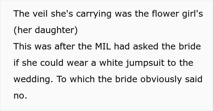 Woman in sage green dress at wedding wearing veil, mistaken for white wedding dress, causing guests to troll her online. Woman in sage green dress at wedding wearing veil, mistaken for white wedding dress, causing guests to troll her online.