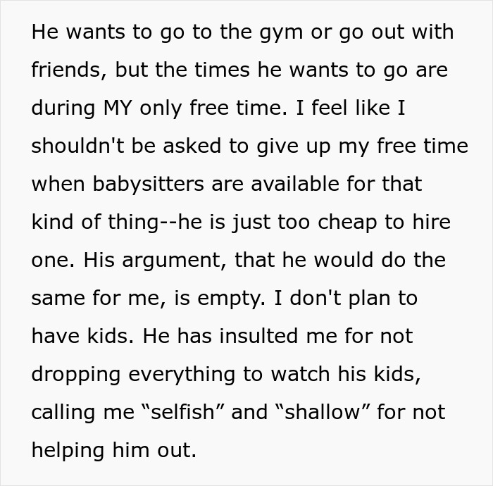 Text excerpt showing a woman describing refusal of childcare duties and being called selfish by a guy accusing sister of being stranger. Text excerpt showing a woman describing refusal of childcare duties and being called selfish by a guy accusing sister of being stranger.