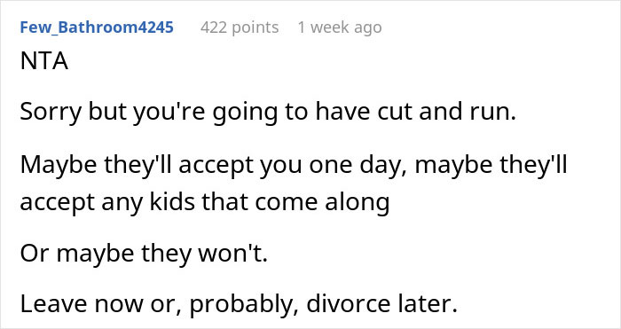 Screenshot of a forum comment where a user advises a man who tried to win over fiancee’s kids for years to give up and leave. Screenshot of a forum comment where a user advises a man who tried to win over fiancee’s kids for years to give up and leave.