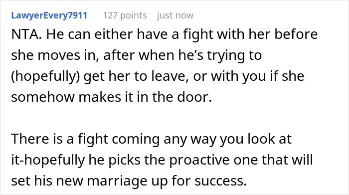 Screenshot of an online forum comment discussing a woman refusing future mother-in-law’s temporary stay before marriage. Screenshot of an online forum comment discussing a woman refusing future mother-in-law’s temporary stay before marriage.