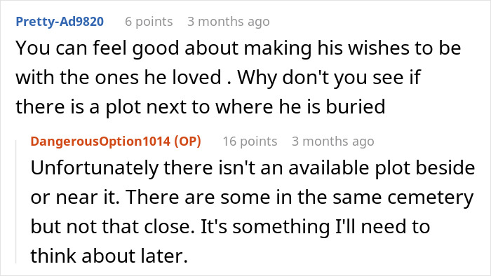 Reddit conversation about widow choosing to bury late husband with his first wife and child, stepkids feel abandoned. Reddit conversation about widow choosing to bury late husband with his first wife and child, stepkids feel abandoned.