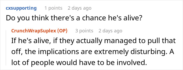 Screenshot of a forum discussion with users debating suspicions about Epstein’s death from a prison officer’s perspective.