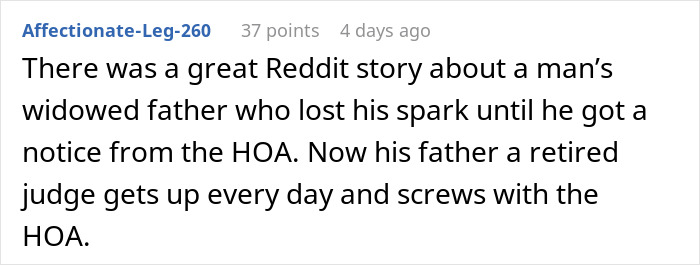 Screenshot of a Reddit comment describing a man’s retired judge father fighting back against a petty HOA dispute.
