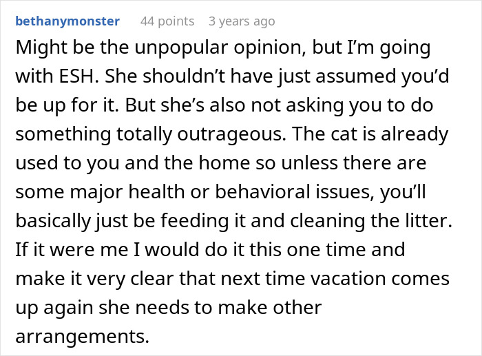 Screenshot of an online discussion about a lady planning a family vacation and roommate refusing cat litter box duties.