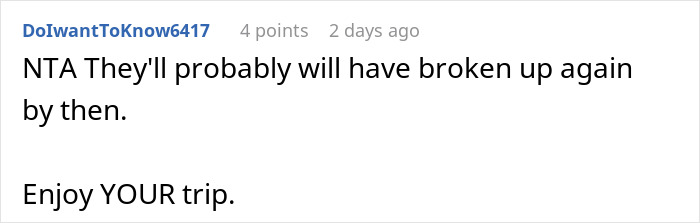 Screenshot of a forum comment discussing a man shelling out money for his daughter’s failed wedding and skipping the real one to hang out with friends. Screenshot of a forum comment discussing a man shelling out money for his daughter’s failed wedding and skipping the real one to hang out with friends.