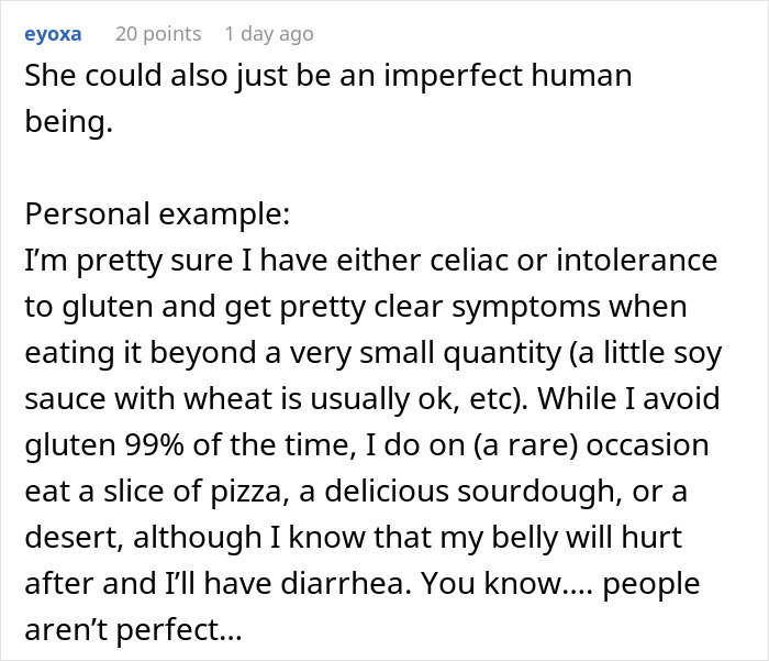 Text comment discussing gluten intolerance and rare consumption of pizza despite symptoms at a pizza party.