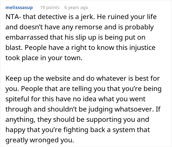 Screenshot of an online comment supporting a man wrongfully jailed for 54 days and his website calling out a detective. Screenshot of an online comment supporting a man wrongfully jailed for 54 days and his website calling out a detective.
